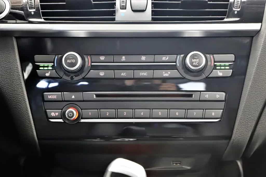 BMW X3 xDrive 20d 190PS xLine Keyless Bi-Xenon Navi 08/2017-photo-11