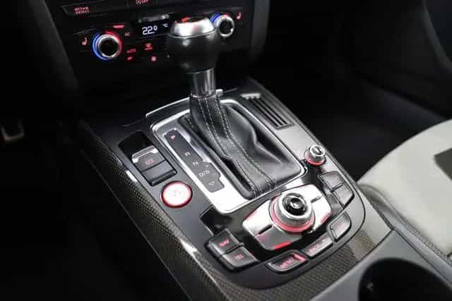 Audi S4 Avant 3.0TFSI 333PS S-tronic Carbon ACC Pano 06/2013-photo-18