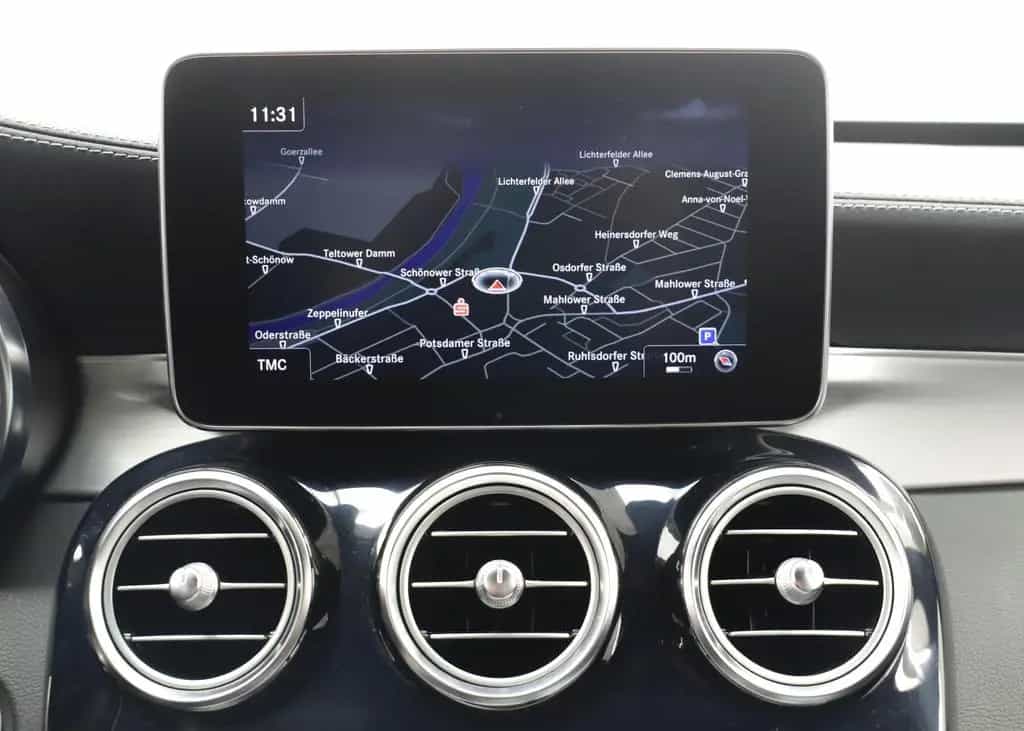 Mercedes-Benz C 63 AMG C63T AMG 476PS HUD Burmester Perf. Sitze PAGA 03/2017-photo-16
