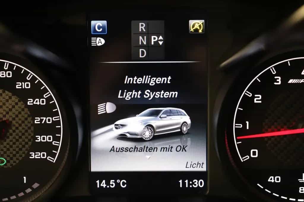 Mercedes-Benz C 63 AMG C63T AMG 476PS HUD Burmester Perf. Sitze PAGA 03/2017-photo-31