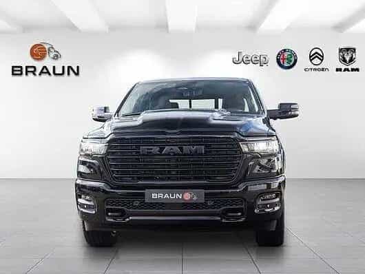 Dodge RAM 1500 Laramie Night Premium LPG 09/2025-photo-1