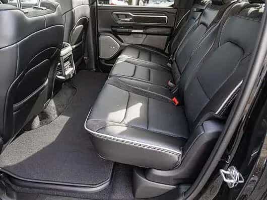Dodge RAM 1500 Laramie Night Premium LPG 09/2025-photo-16