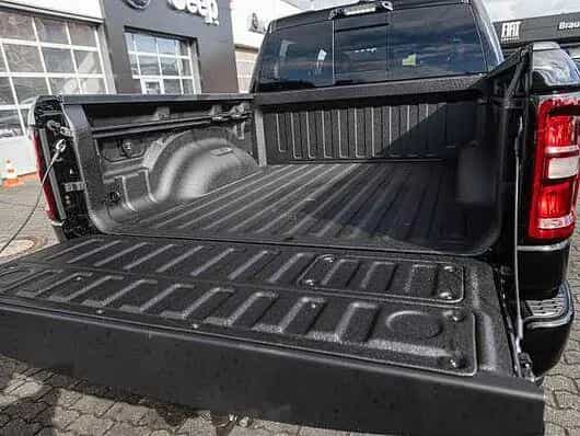 Dodge RAM 1500 Laramie Night Premium LPG 09/2025-photo-19