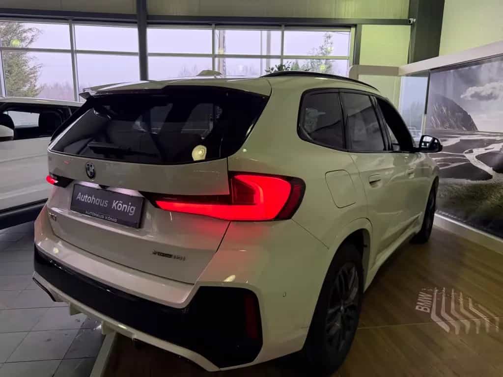 BMW X1 18 i sDrive M Sport / LED / Kamera / Memory 11/2022-photo-17
