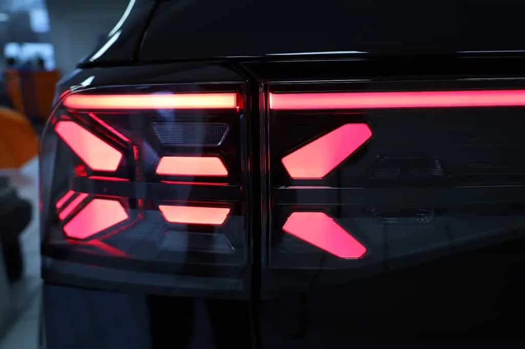 Volkswagen T-Cross 1.0 TSI Life DSG|LED|AHK|2KLIMA|ACC|RFK| 01/2026-photo-13