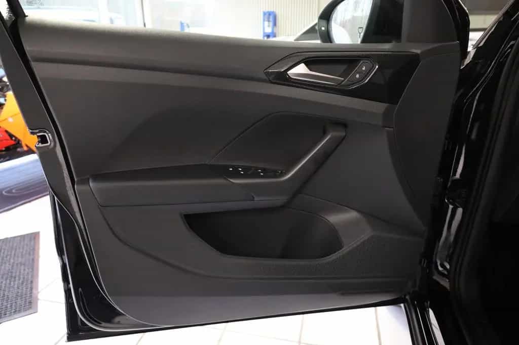 Volkswagen T-Cross 1.0 TSI Life DSG|LED|AHK|2KLIMA|ACC|RFK| 01/2026-photo-17