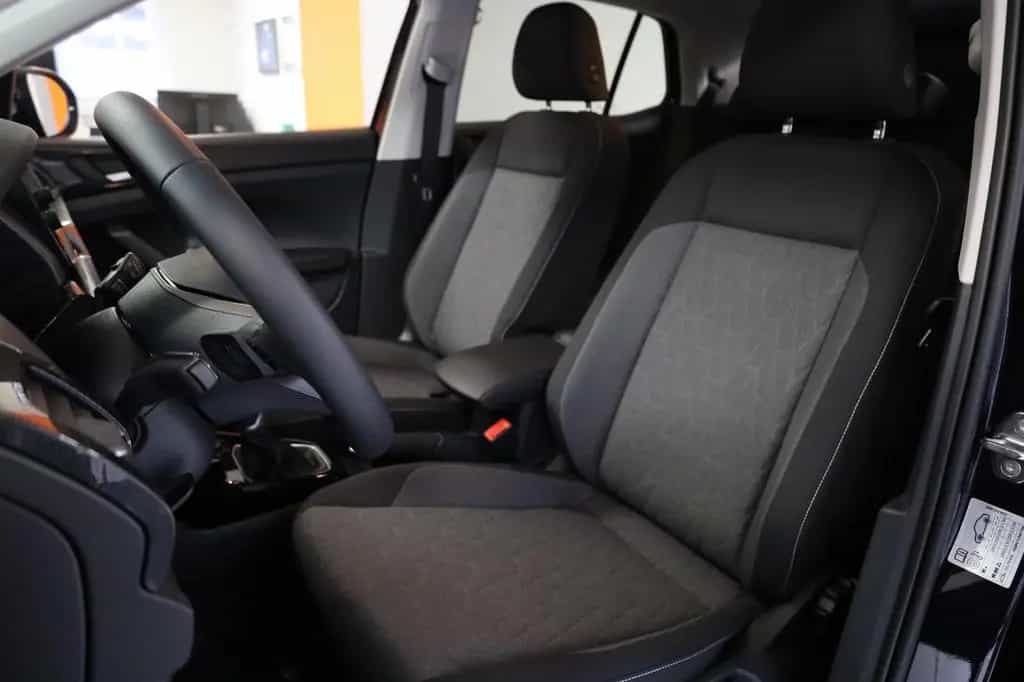 Volkswagen T-Cross 1.0 TSI Life DSG|LED|AHK|2KLIMA|ACC|RFK| 01/2026-photo-33