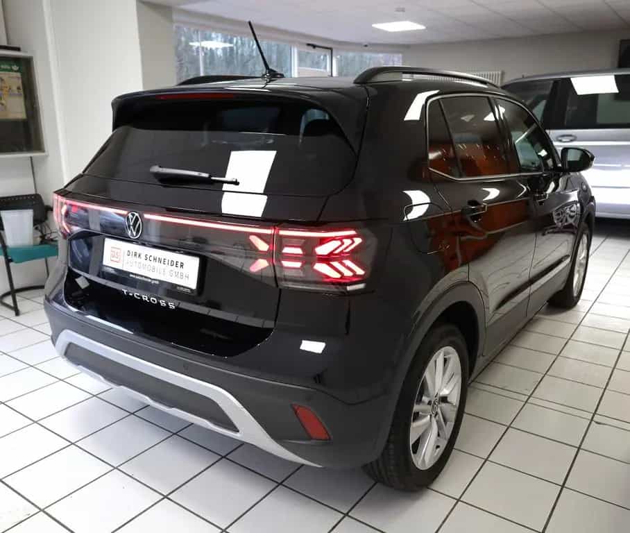 Volkswagen T-Cross 1.0 TSI Life DSG|LED|AHK|2KLIMA|ACC|RFK| 01/2026-photo-6