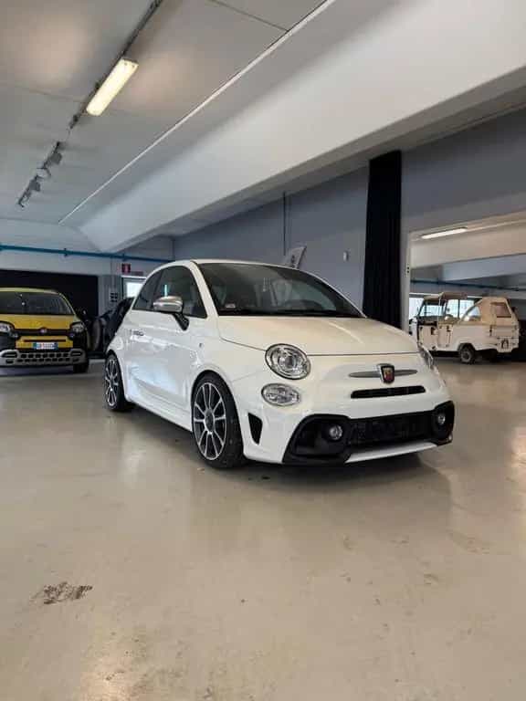 Abarth 595 1.4 Turbo T-Jet 165 CV Turismo 07/2017-photo-1