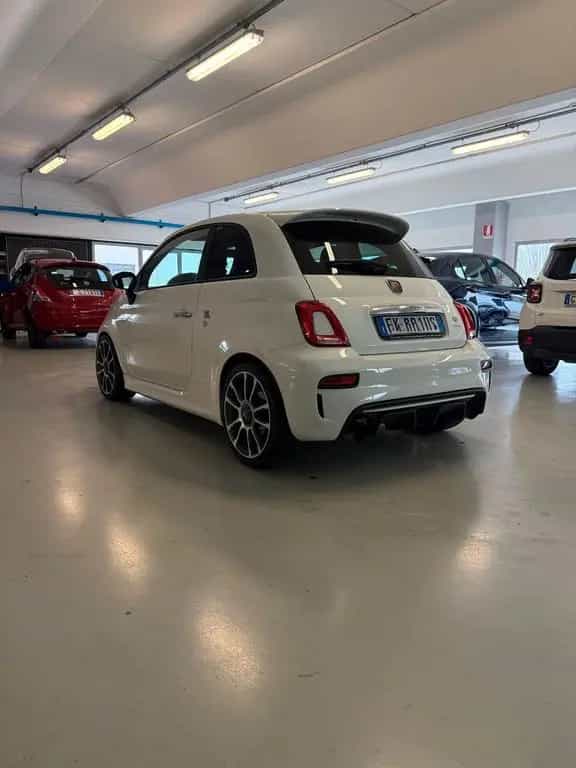 Abarth 595 1.4 Turbo T-Jet 165 CV Turismo 07/2017-photo-3