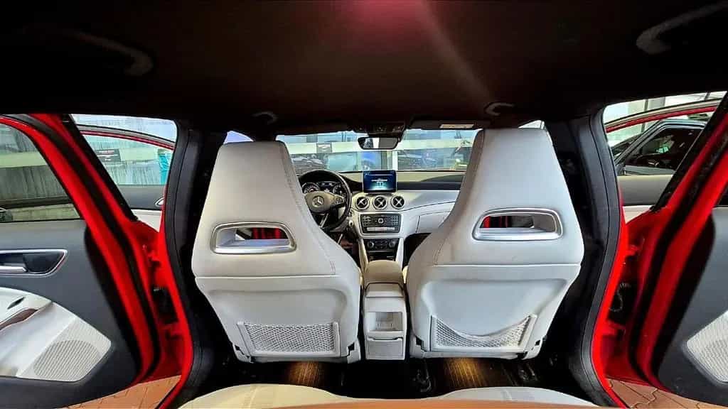 Mercedes-Benz GLA-Class 200 - wie neu- Parkpilot 10/2017-photo-10