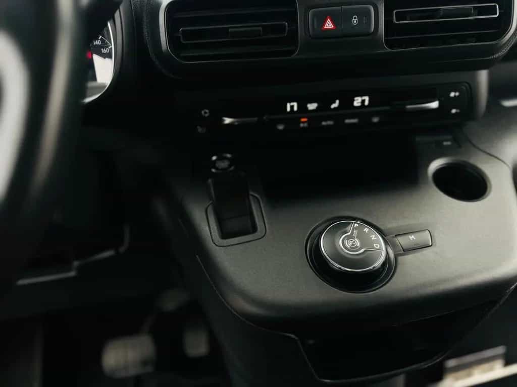 Opel Combo Life E Edition Behindertengerecht-Rampe 07/2021-photo-13