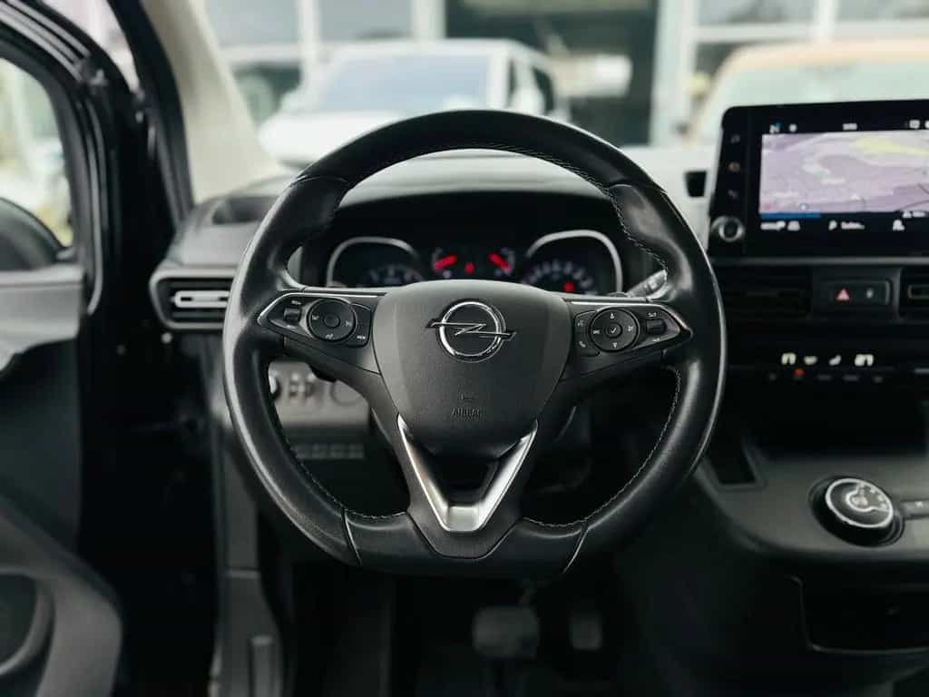 Opel Combo Life E Edition Behindertengerecht-Rampe 07/2021-photo-14