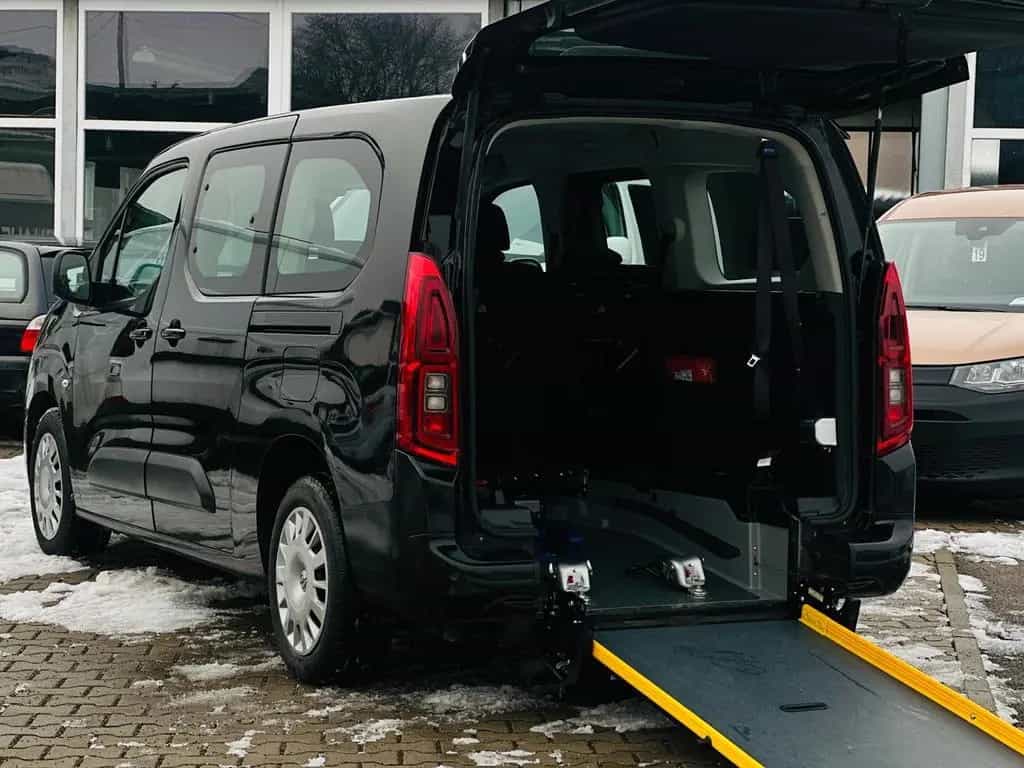 Opel Combo Life E Edition Behindertengerecht-Rampe 07/2021-photo-4