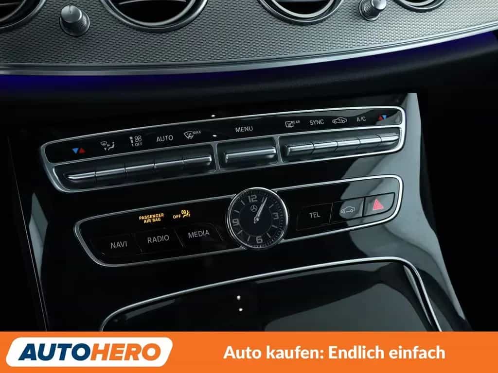 Mercedes-Benz E 200 E-Klasse E 200 T Avantgarde Aut.*NAVI*360*SHZ* 02/2017-photo-22