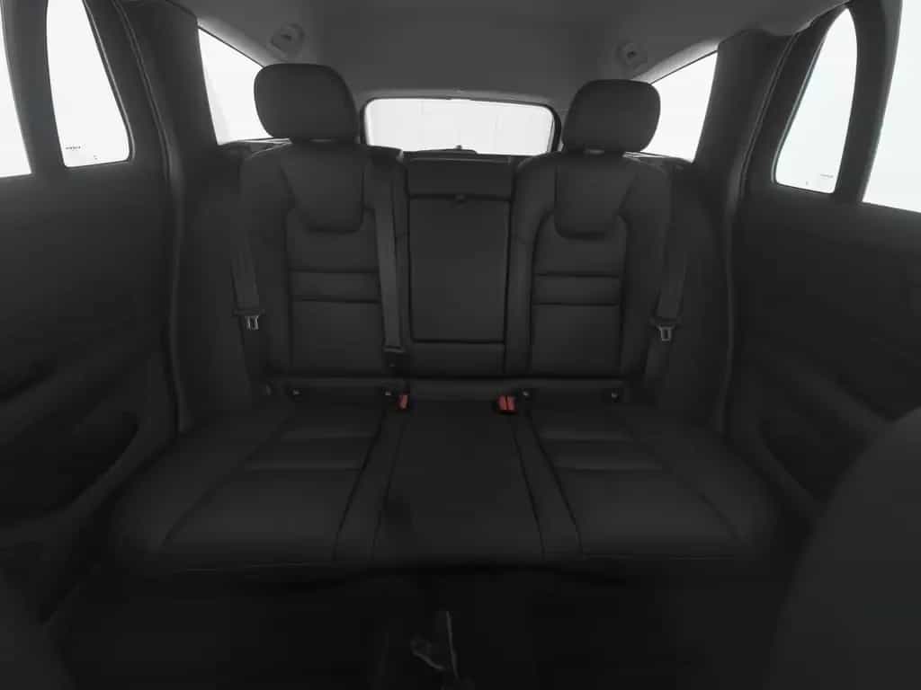 Volvo V60 Cross Country B4 AWD PLUS AHK+WINTERPAK 01/2024-photo-5