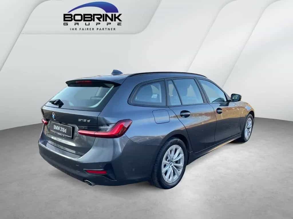 BMW 3 Series 318 d Touring Advantage Live Cockp.Pro Rückf.ass 03/2022-photo-3