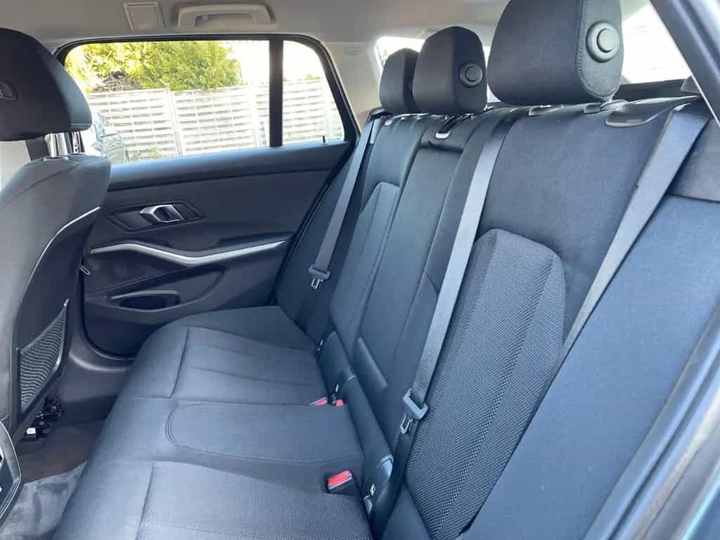 BMW 3 Series 318 d Touring Advantage Live Cockp.Pro Rückf.ass 03/2022-photo-8