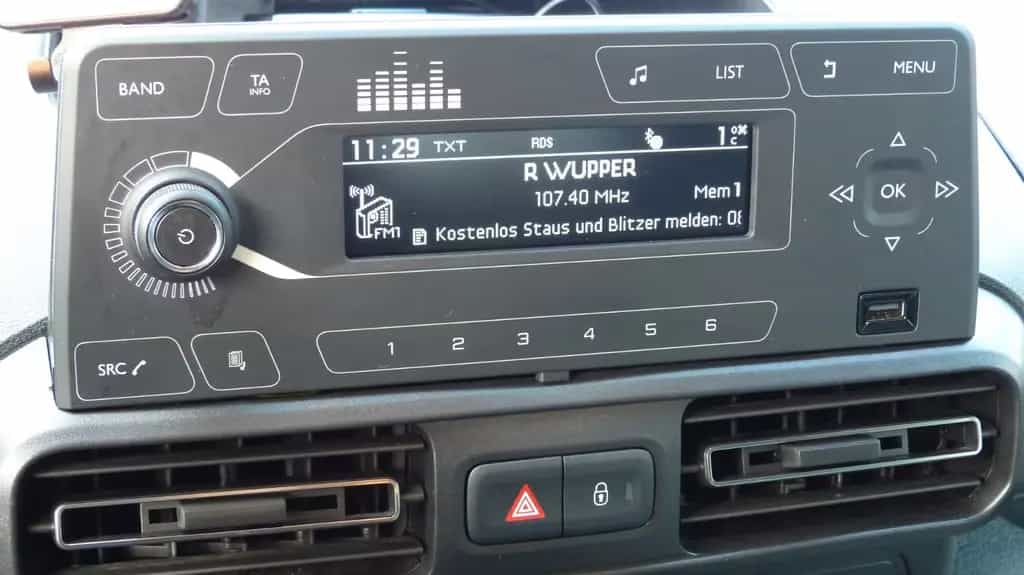 Citroën Berlingo BlueHDi 130 LIVE XL 7.Sitzer-AHK-2.Hand 05/2019-photo-23
