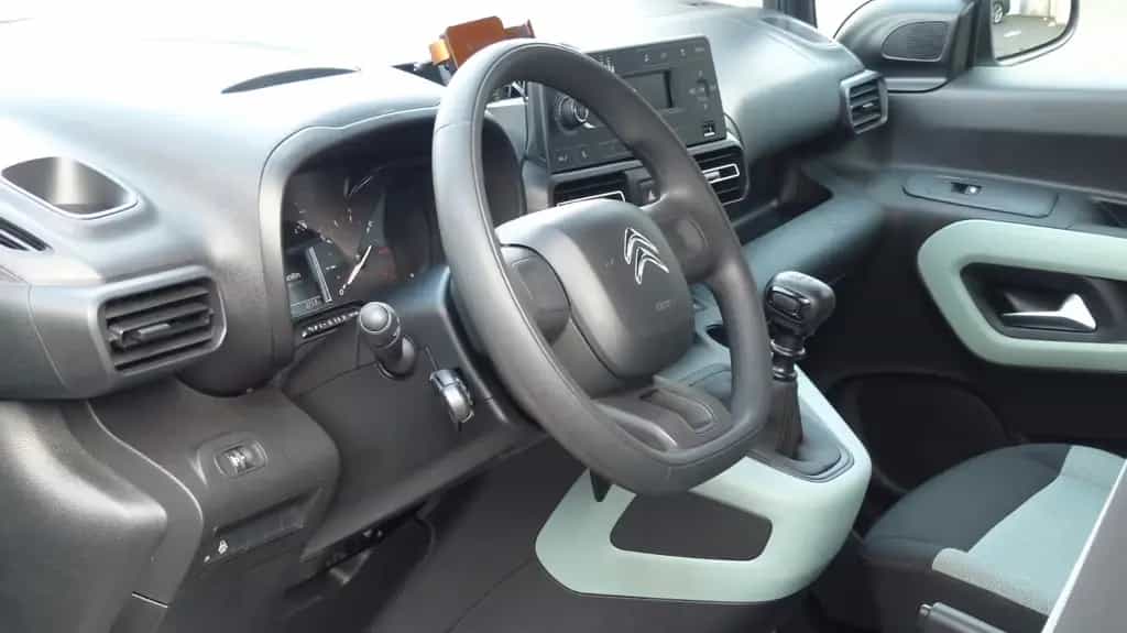 Citroën Berlingo BlueHDi 130 LIVE XL 7.Sitzer-AHK-2.Hand 05/2019-photo-8