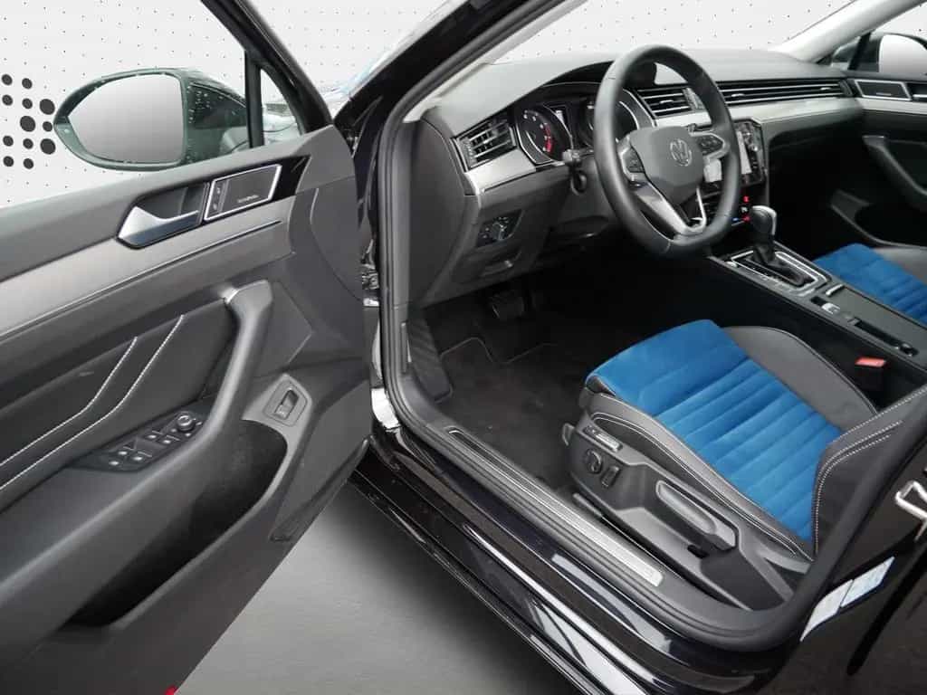 Volkswagen Passat Variant 2.0 TSI AHK*Matrix*H&K*ACC*360° 10/2023-photo-13