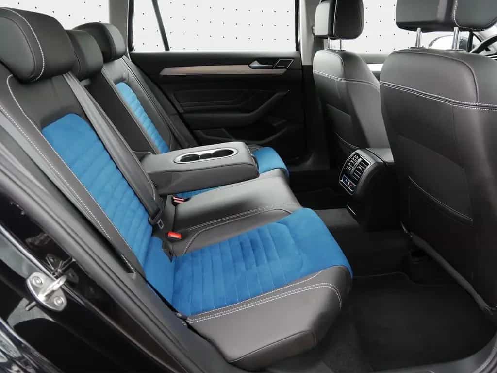 Volkswagen Passat Variant 2.0 TSI AHK*Matrix*H&K*ACC*360° 10/2023-photo-15