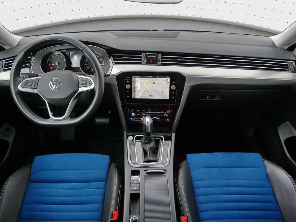 Volkswagen Passat Variant 2.0 TSI AHK*Matrix*H&K*ACC*360° 10/2023-photo-4