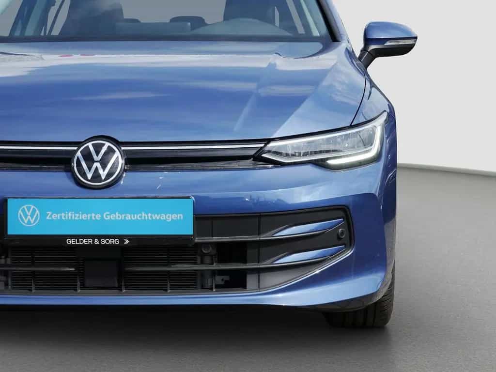 Volkswagen Golf Life 1.5 TSI LED*AHK*Pano*ACC*EPH*CarPlay 09/2024-photo-14