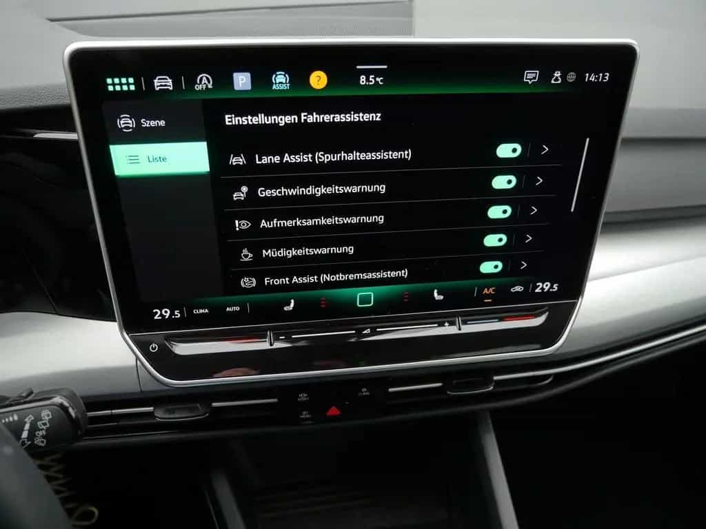 Volkswagen Golf Life 1.5 TSI LED*AHK*Pano*ACC*EPH*CarPlay 09/2024-photo-23