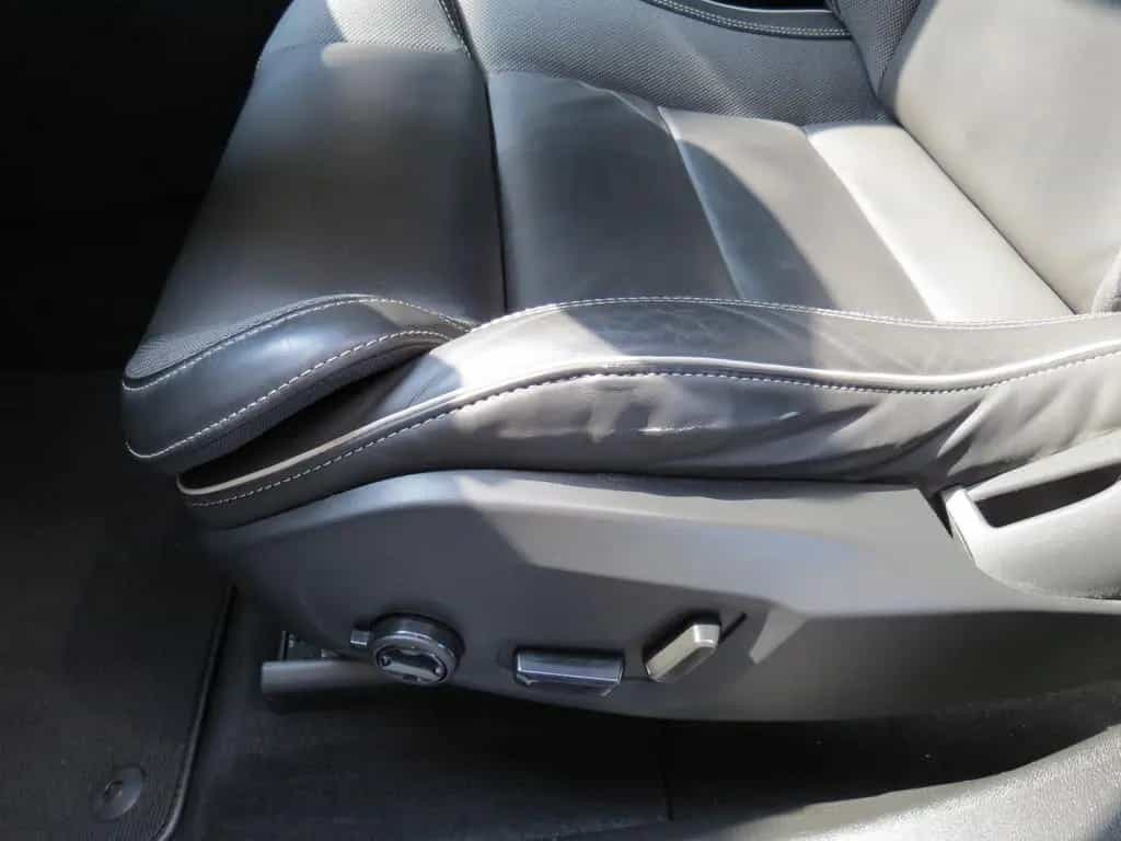 Volvo XC60 2.0 R Design AWD *Navi*Cam*Schiebedach*Soun 03/2022-photo-8