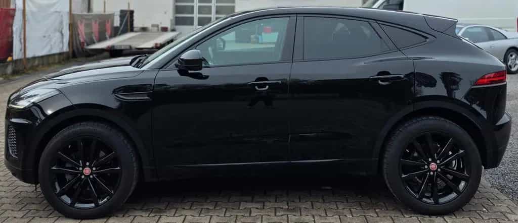 Jaguar E-Pace R-DYNAMIC S 4WD/LED/NAV/ACC/KAMERA/LKA/SH 10/2020-photo-7