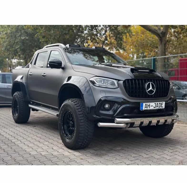 Mercedes-Benz X-Class 250 08/2018-photo-1