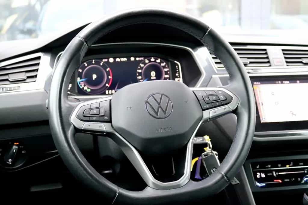 Volkswagen Tiguan Elegance 4Motion Standhzg Harman-K Matrix 07/2021-photo-21