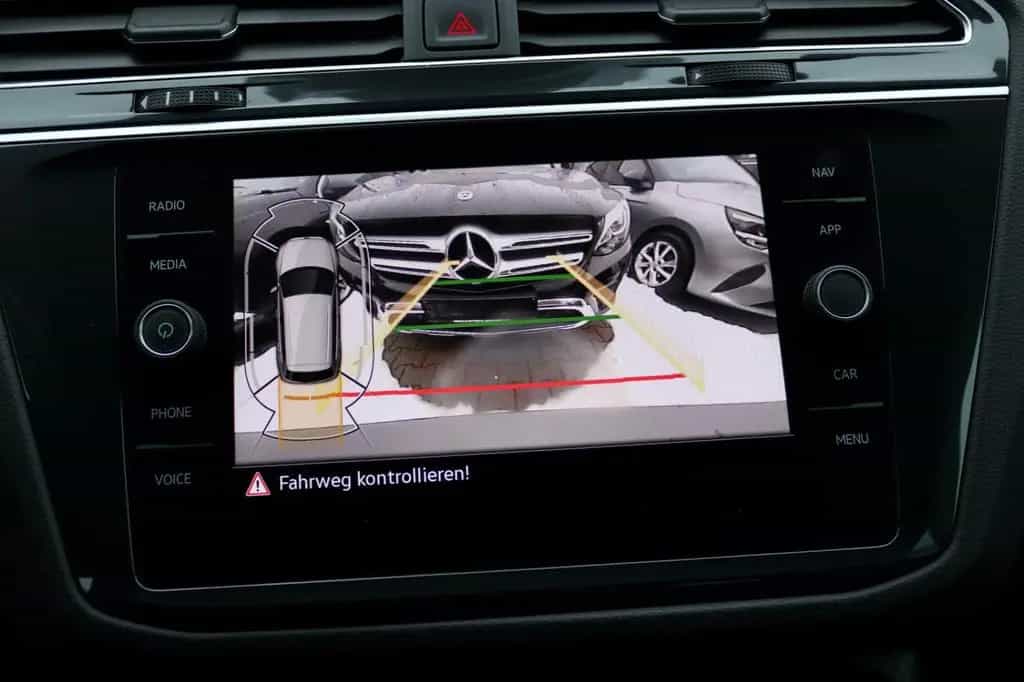 Volkswagen Tiguan Elegance 4Motion Standhzg Harman-K Matrix 07/2021-photo-27