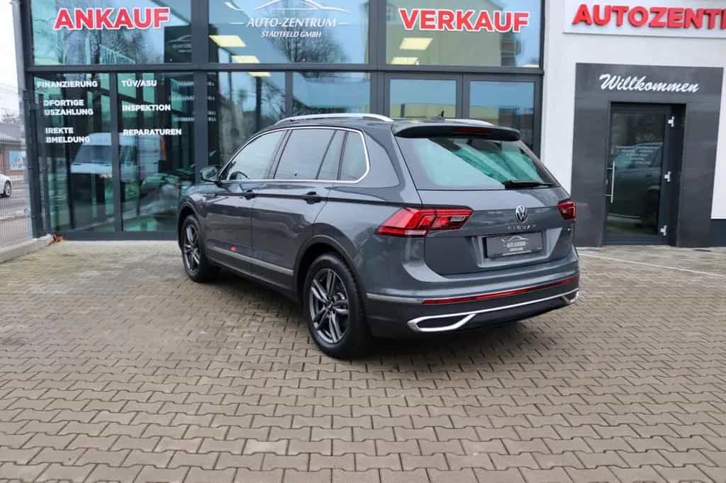 Volkswagen Tiguan Elegance 4Motion Standhzg Harman-K Matrix 07/2021-photo-4