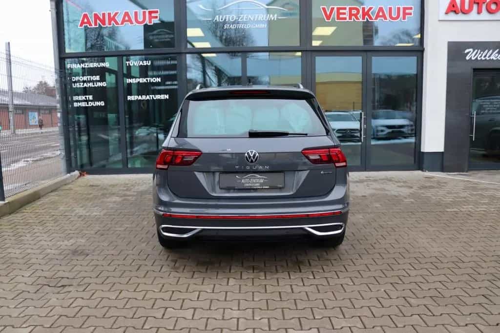 Volkswagen Tiguan Elegance 4Motion Standhzg Harman-K Matrix 07/2021-photo-5