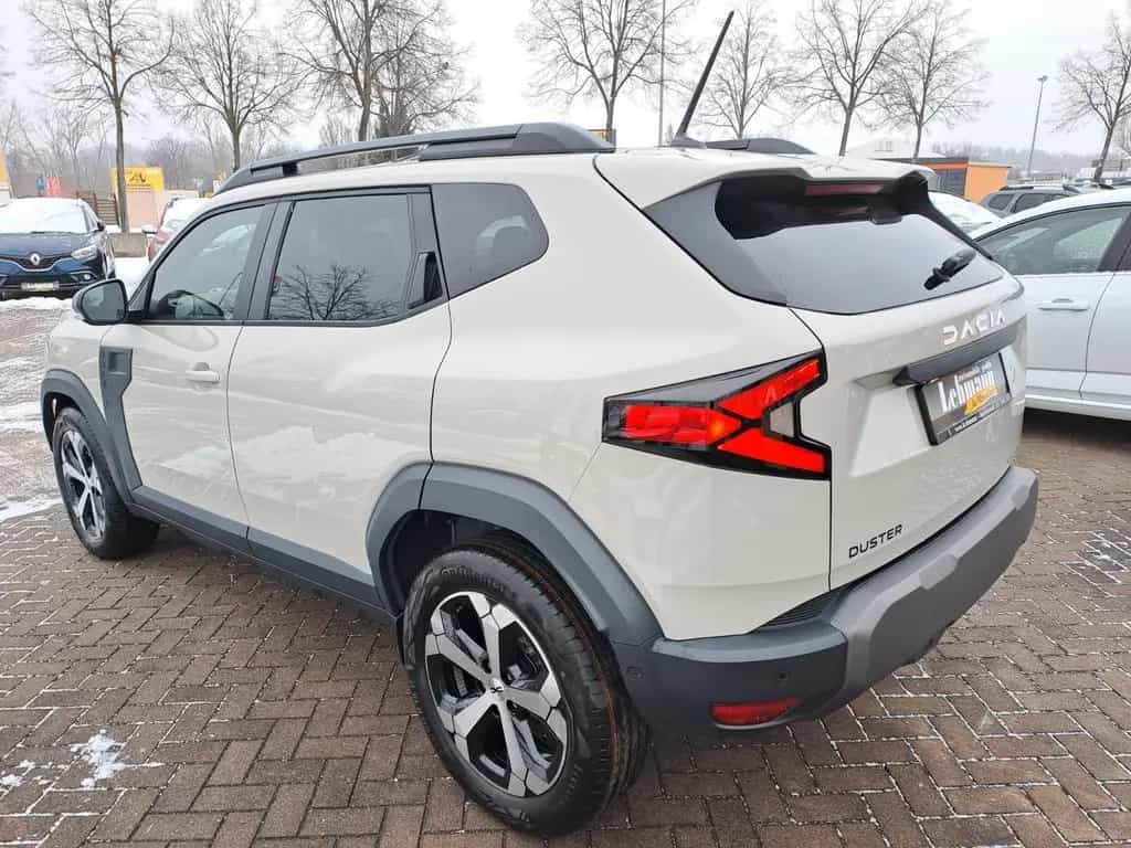 Dacia Duster III Journey TCe 130 09/2025-photo-6