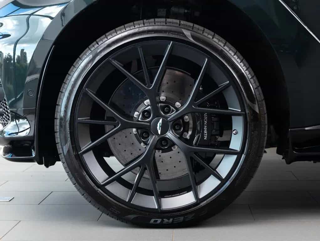 Aston Martin DBX 4.0 V8 707, NEW VEHICLE null-photo-5