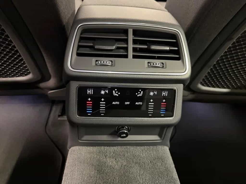 Audi A6 Lim. 35 TDI sport Standheizung Navi 09/2022-photo-18