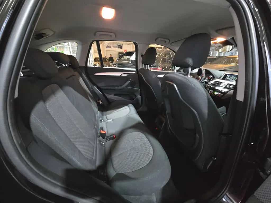 BMW X1 sDrive 18 i+NAVI+KLIMA+SHZ+PDC+TÜV 11/27+ 10/2018-photo-13