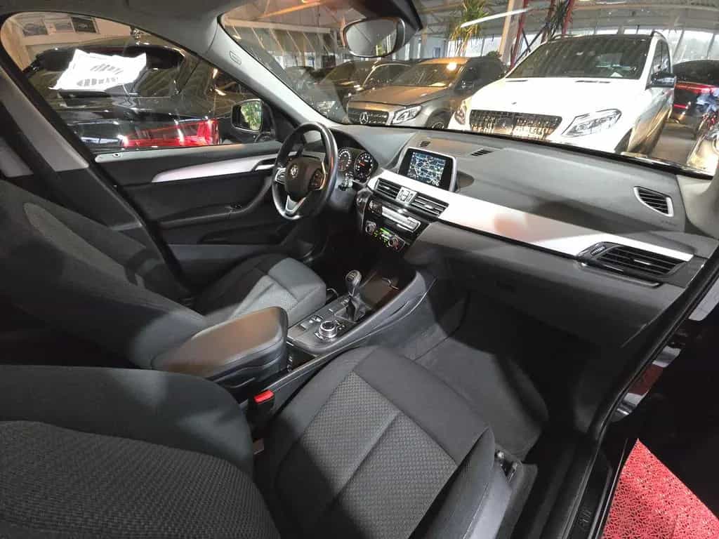 BMW X1 sDrive 18 i+NAVI+KLIMA+SHZ+PDC+TÜV 11/27+ 10/2018-photo-14