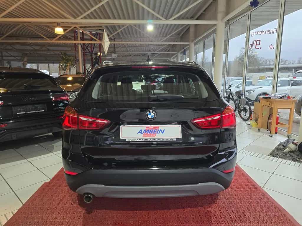 BMW X1 sDrive 18 i+NAVI+KLIMA+SHZ+PDC+TÜV 11/27+ 10/2018-photo-4