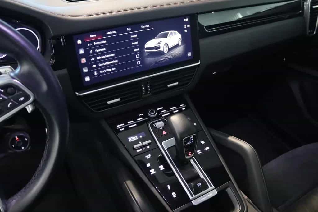 Porsche Cayenne Coupe GTS * 1.HAND + MEGA OPTIK * 11/2021-photo-20