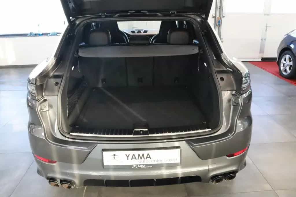 Porsche Cayenne Coupe GTS * 1.HAND + MEGA OPTIK * 11/2021-photo-32