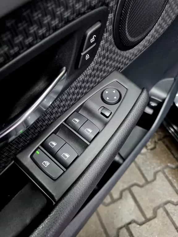BMW 220 Active Tourer , AUTOMATIK, PANORAMA, NAVI,PDC 05/2019-photo-16