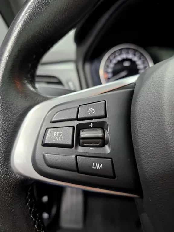 BMW 220 Active Tourer , AUTOMATIK, PANORAMA, NAVI,PDC 05/2019-photo-17