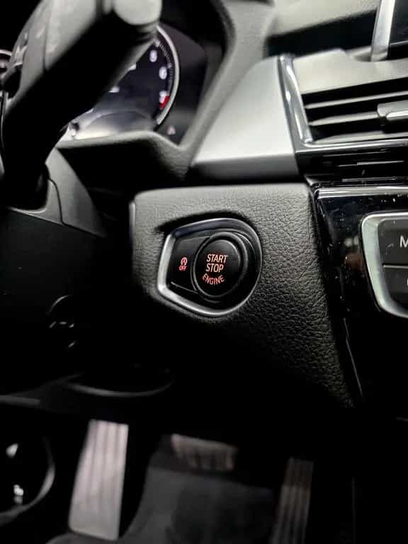 BMW 220 Active Tourer , AUTOMATIK, PANORAMA, NAVI,PDC 05/2019-photo-20