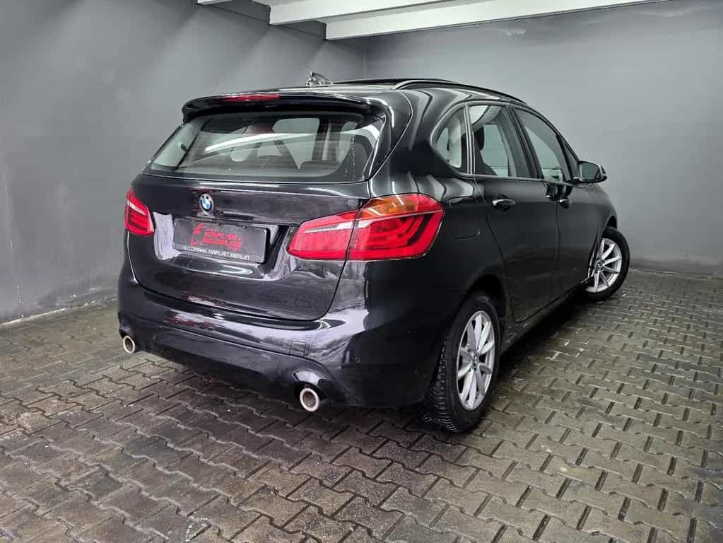 BMW 220 Active Tourer , AUTOMATIK, PANORAMA, NAVI,PDC 05/2019-photo-5