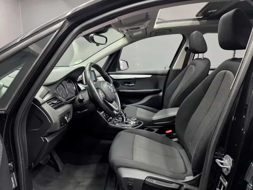 BMW 220 Active Tourer , AUTOMATIK, PANORAMA, NAVI,PDC 05/2019-photo-7