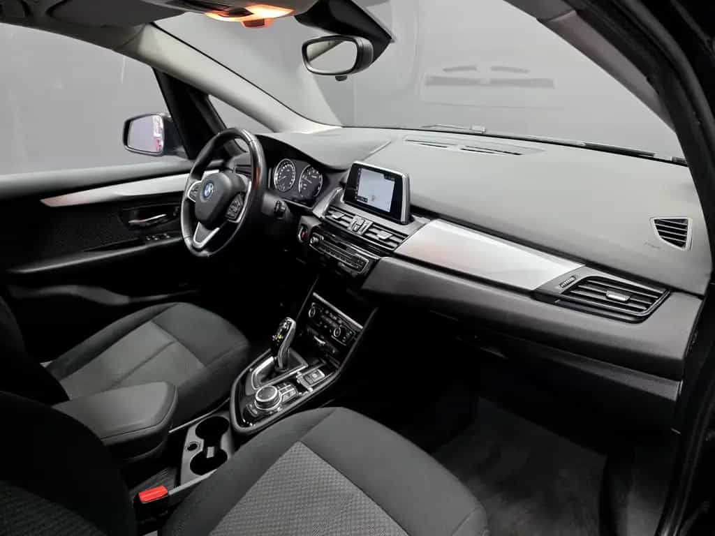 BMW 220 Active Tourer , AUTOMATIK, PANORAMA, NAVI,PDC 05/2019-photo-9